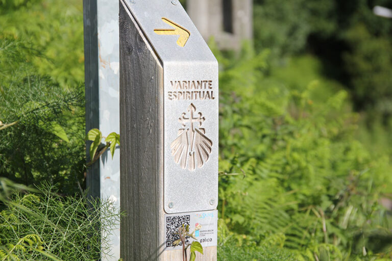 camino de santiago waymarkers